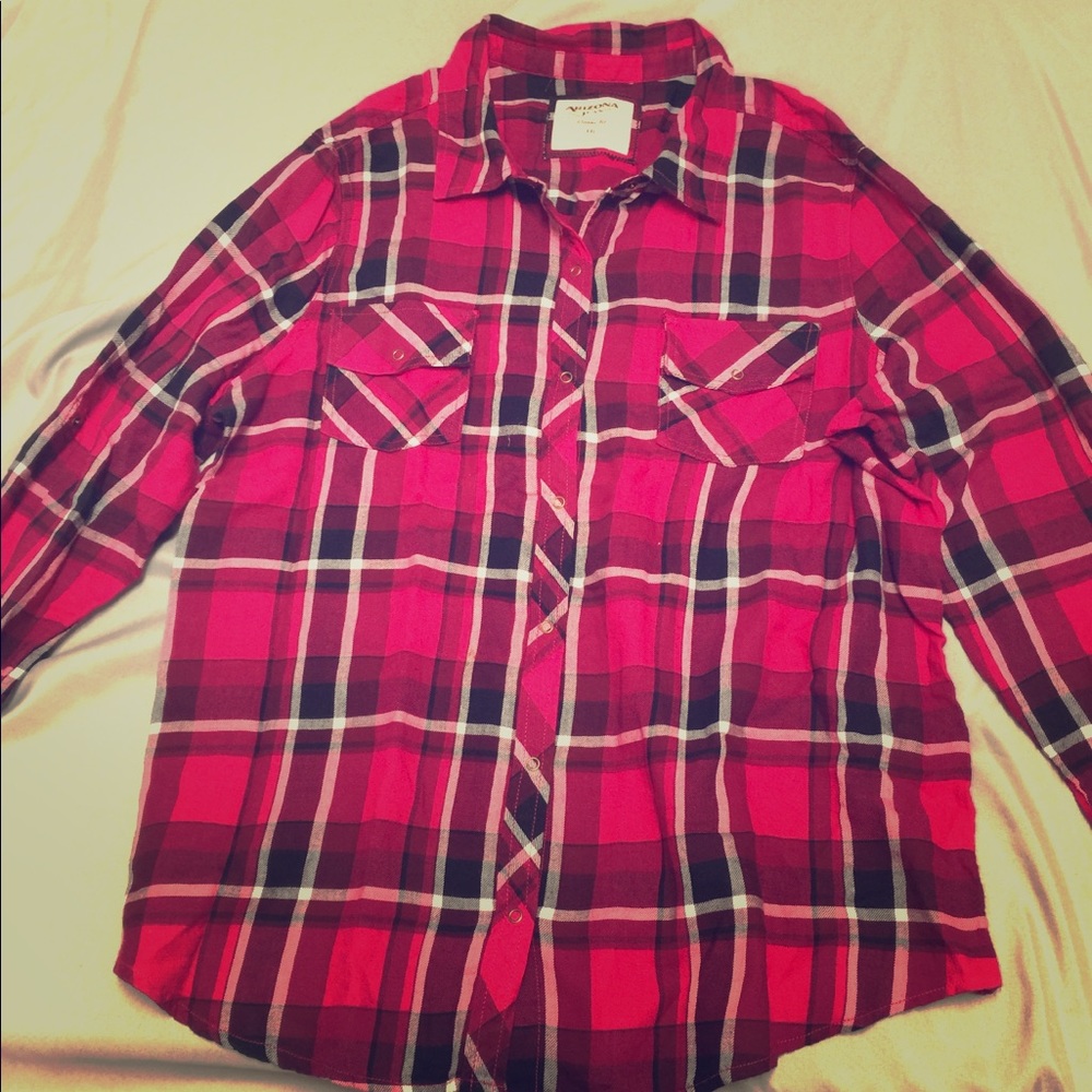 Pink long sleeve button front shirt